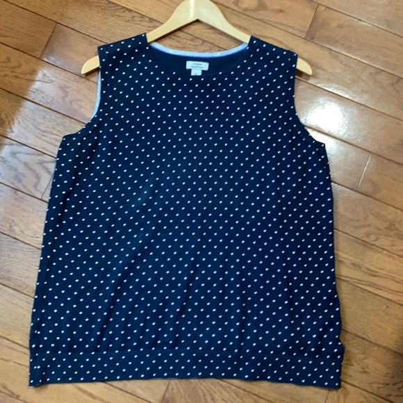 L.L. Bean Navy & White Polka Dot Supima-Blend Essential Sleeveless Sweater - Picture 1 of 8